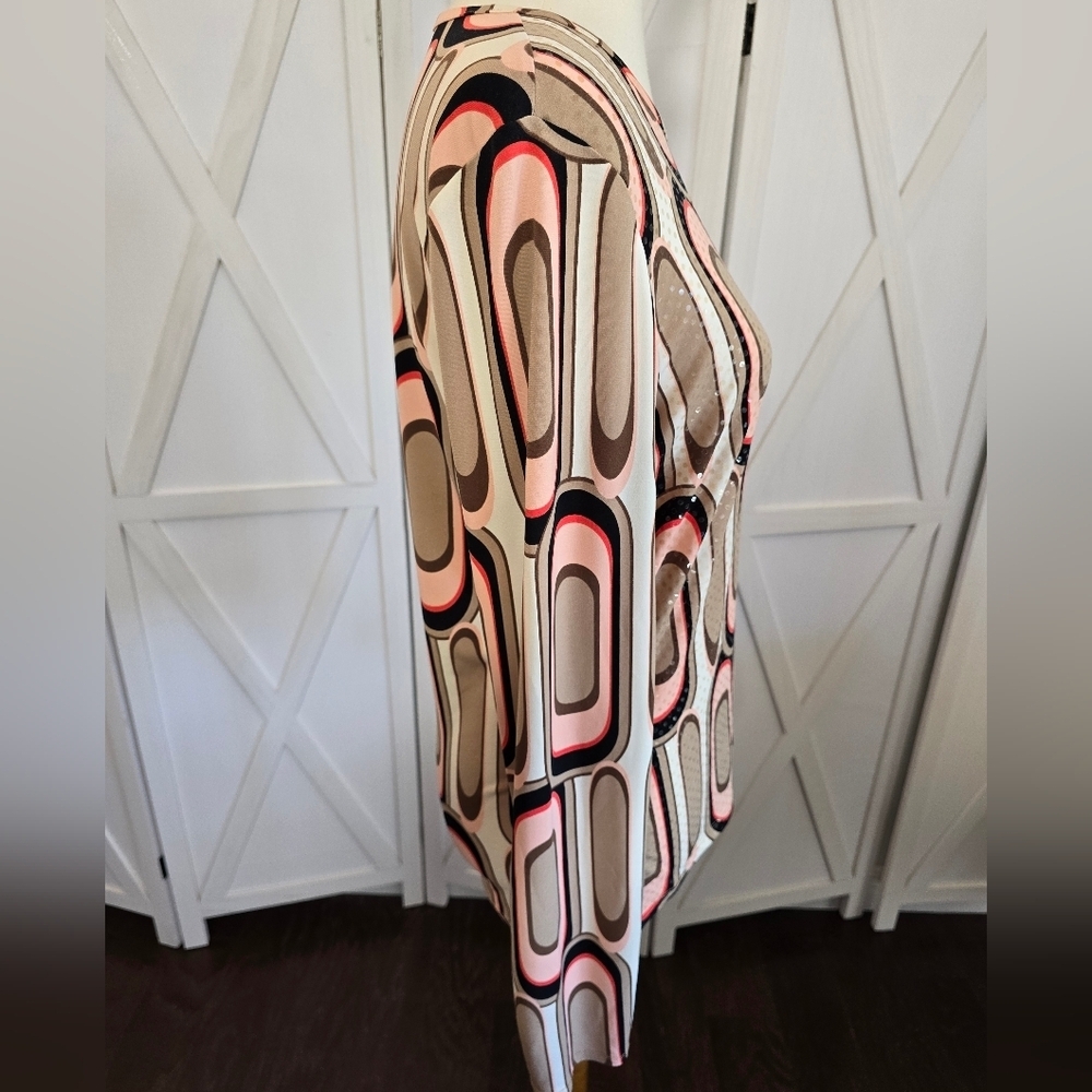 Ideology - 1970's Retro-Inspired Geometric Long Sleeve Top - Picture 4 of 9